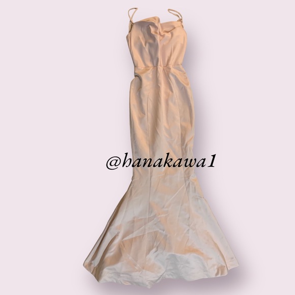 HOUSE OF CB 'Violette' Blush Satin Fishtail Gown - Picture 8 of 12
